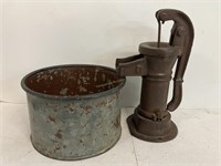 Small Cast Iron water pump & small