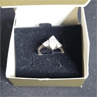 Vintage Avon Women's CZ RING.