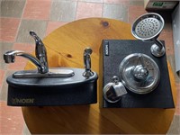 Moen kitchen faucet, shower assembly, unused (NL)