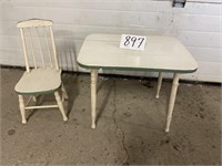 CHILD TABLE AND CHAIR