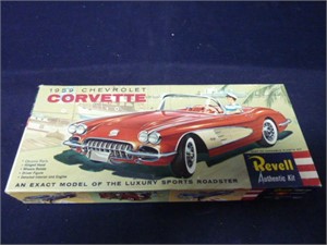 VINTAGE MODEL 1959 CHEVROLET CORVETTE