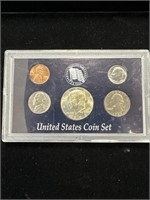 1969 United States Coin Set, 40% Half Dollar