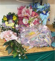 Easter Wreaths and Decor