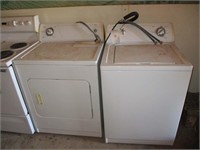 Whirlpool Clothes Washer & Dryer