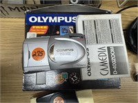 Oympus D400 Zoom Camera