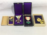 WWII Japanese War Medals and Pins – Cased Order