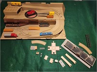 Vtg Mattel 1983 Train Hot Wheels Set