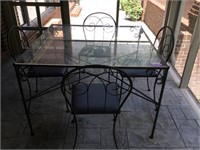 Outdoor metal table & chairs