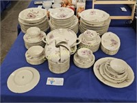 BAVARIA GERMANY "ZEH SCHERZER" CHINA SET