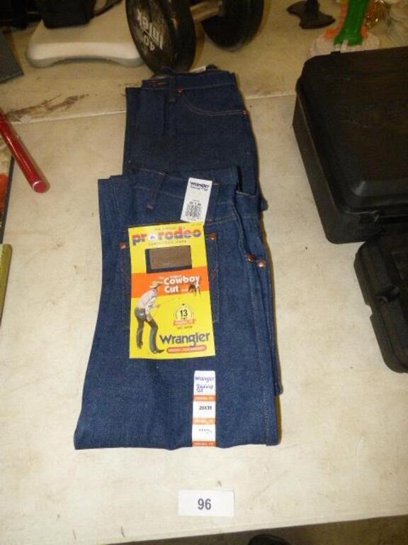 2 NEW PAIRS MENS WRANGLER JEANS 29X36