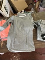 ladies medium  gray sweatshirt with 2 zipper