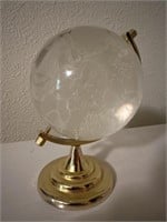 Clear glass/Crystal Globe paperweight