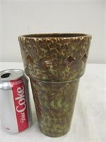 B17 Green/brown ceramic vase