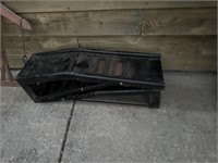 Pair of Car Ramps ( NO SHIPPING)