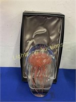 DYNASTY GALLERY ART GLASS JELLY FISH PAPERWEIGHT