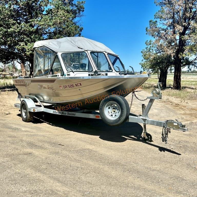 19ft Fun Hog Custom Weld Viper 2 Boat w Trailer