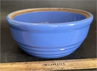 VINTAGE STONEWARE BOWL-MISSING LID???