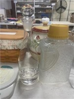 DECANTER AND JAR