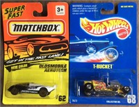 Hot Wheels & Matchbox Miniature Collectable Pair