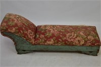 Exceptional Childs Day Bed or Fainting Couch