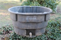 Rubbermaid 70 gallon, 265 liter tub w/