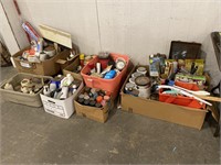 HUGE LOT!! PAINT AND PAINTING SUPPLIES STAIN