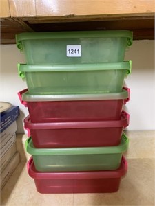 6 STORAGE CONTAINERS W/ HANDLES