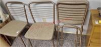 3 retro folding chairs.