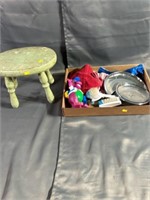 Miscellaneous small stool, hand towels, Barney