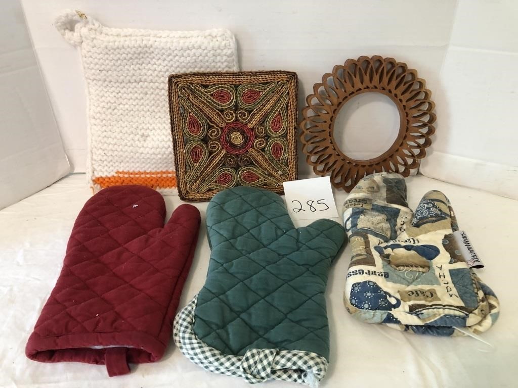 Mitts & trivets