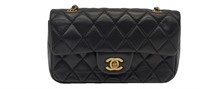 CC Black Quilted Leather Gold Chain Strap Bag