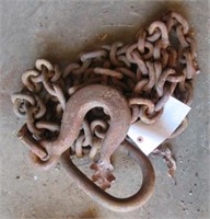 Log chain with single hook and loop end. Measures