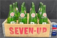 Vintage Wood 7UP Case w Large Bottles Local