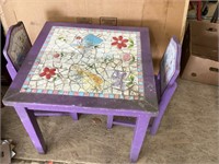 Children’s Table & Chairs