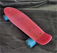 VTG Rimable Plastic Skateboard