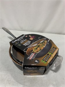 NON STICK JUMBO COOKER WITH LID 12IN