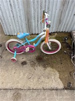 Girls Schwinn 16" bike