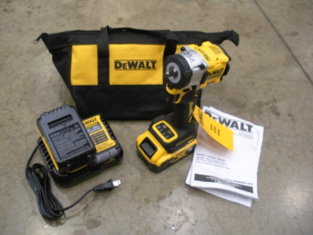 DeWalt 20V 3/8 Drive Impact Gun - 2 Batteries/