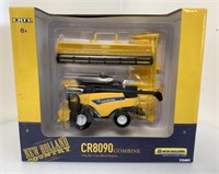 1/64 New Holland CR8090 Combine