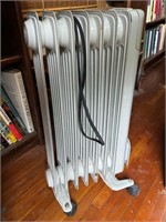 Oil filled electric heater