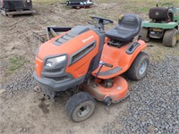 Husqvarna YTH 18542 42" Ride On Mower