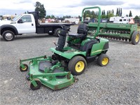 John Deere 1445 Ride On Mower