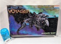 Star Trek Voyager MAQUIS Ship Model Kit
