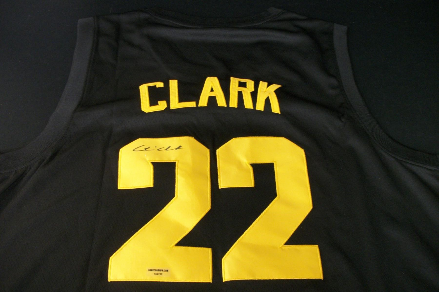 AUTHENTIC CAITLIN CLARK SIGNED JERSEY GAA COA