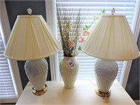 Quoizel Inc. Ceramic Iris Lamps & Vase