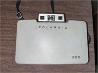 Vintage Polaroid 220 Land Camera