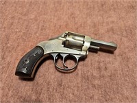 H&R double action 32 S&W, CTGE revolver,....