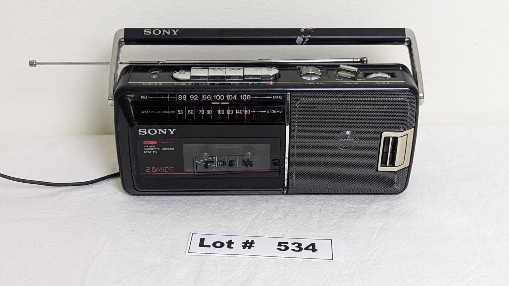 SONY FM/AM RADIO AND CASSETTE PLAYER AND RECORDER