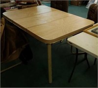 Great table for the starter home with 4 chairs