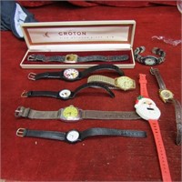 Vintage wristwatch lot. Mickey moue & others.